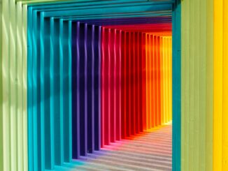 Les couleurs du web : Comment le design visuel influence notre navigation numérique
